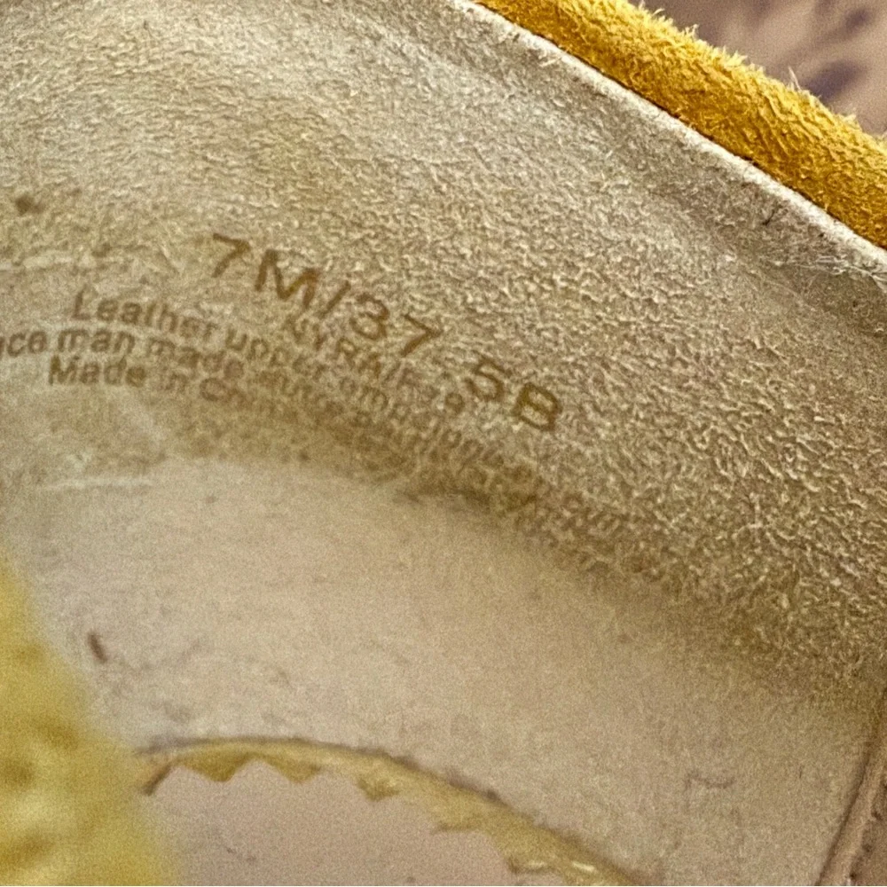 Karl Lagerfeld Paris Loafers Womens 7M‎ Yellow Crystal Suede Kyra Loafer